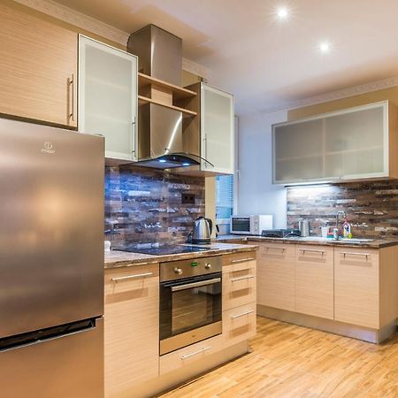 Charming Spacious 3 Bedroom In Old Town リガ エクステリア 写真