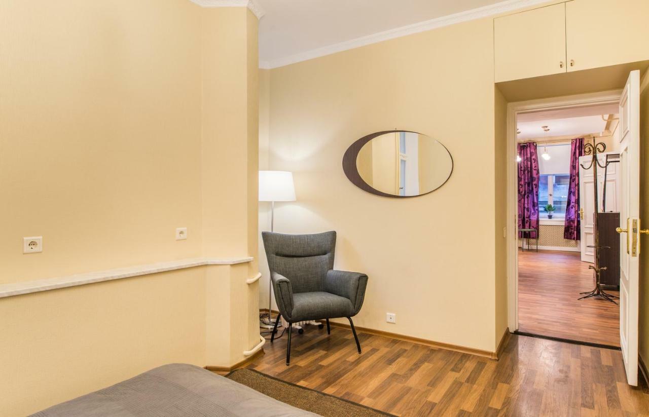 Charming Spacious 3 Bedroom In Old Town リガ エクステリア 写真