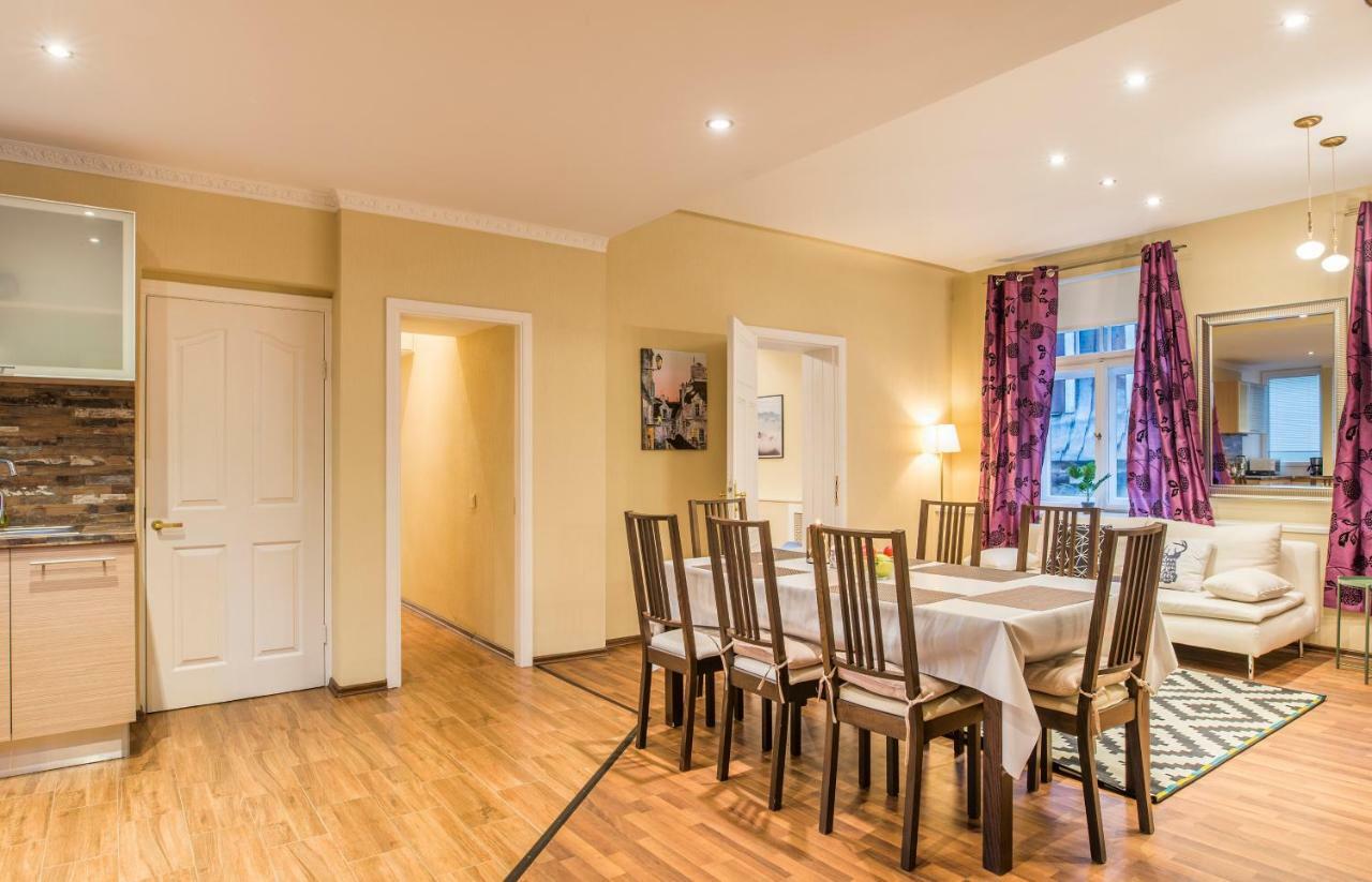 Charming Spacious 3 Bedroom In Old Town リガ エクステリア 写真